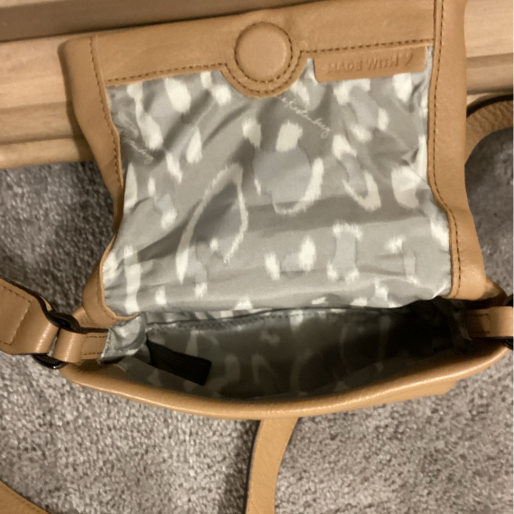 Crossbody Bag - Picture 5 of 5